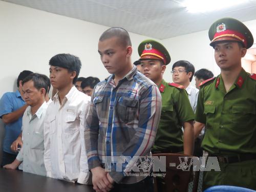 Vụ 2 thanh niên cướp đồ ăn: Miễn trách nhiệm hình sự ảnh 1